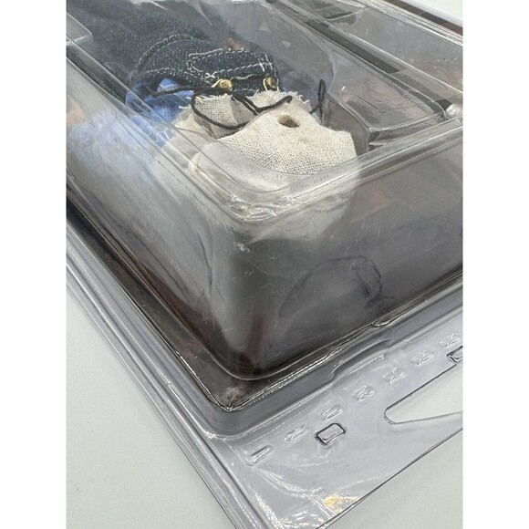 NECA Friday the 13th Part 2 Jason Voorhees Friday the 13th Part 3 Corpse Pamela - Picture 6 of 11